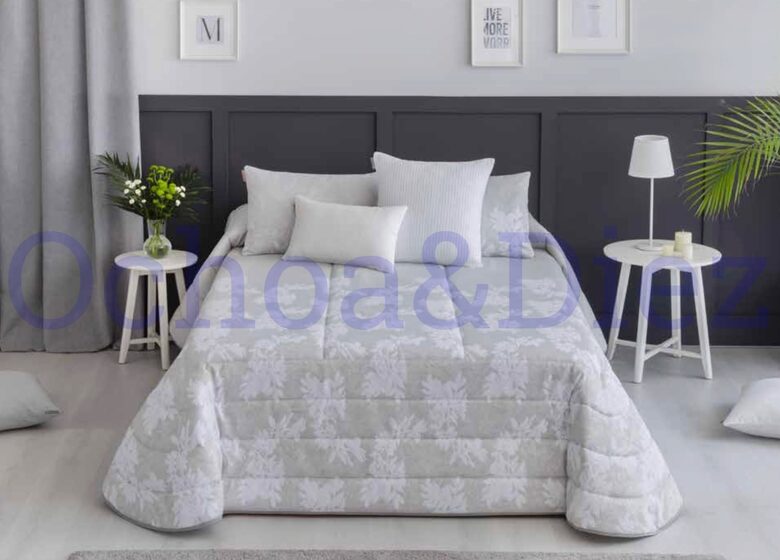 Edredón flor clásica