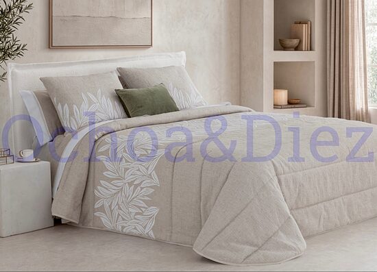 Royal leaves quilt