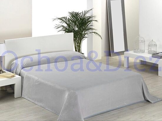 Plain blanket