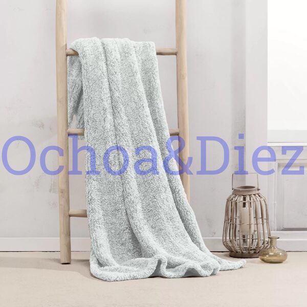 Sheep throw blanket