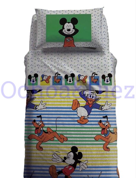 Colcha Mickey & cía