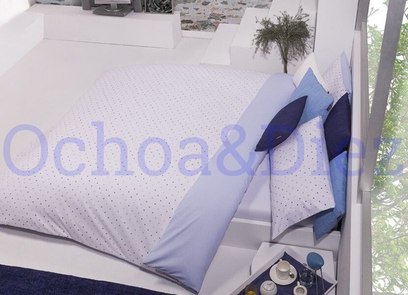 Dots duvet cover