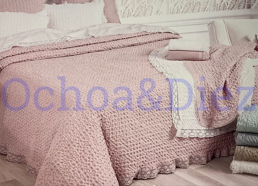 Lace duvet cover