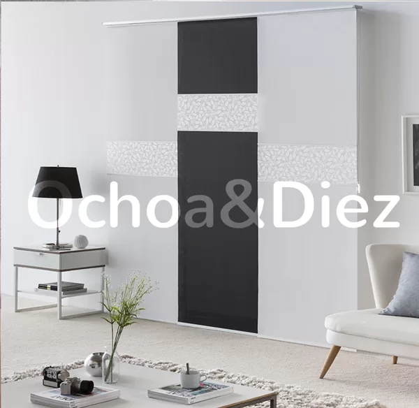 Cortinas; panel japonés con cambios de tejido.