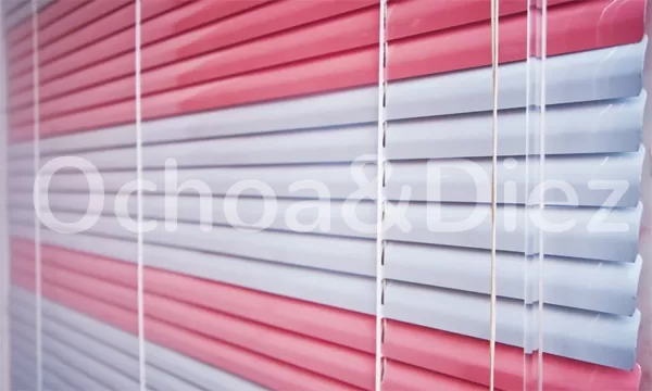 Aluminio.